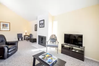 Photo #6: 6202520 Listing 