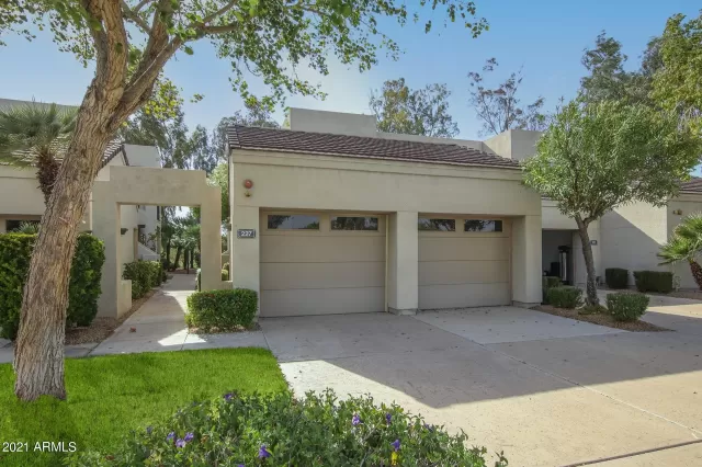 MLS: 6202724 Condo For Sale