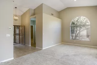 Photo #6: 6202792 Listing