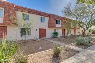 Photo #2: 6202852 Listing