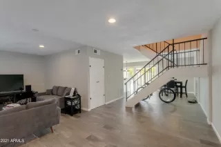 Photo #3: 6202852 Listing