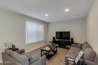 Photo #5: 6202852 Listing