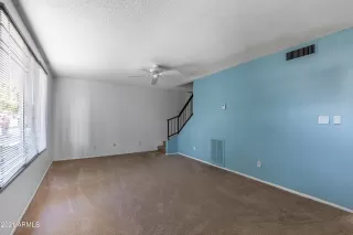 Photo #2: 6203313 Listing