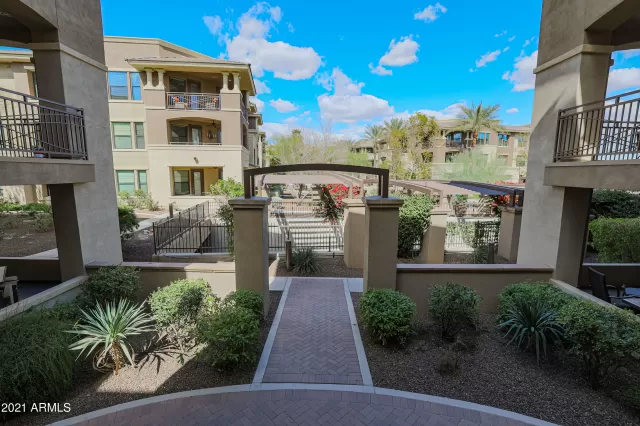 MLS: 6203469 Condo For Sale