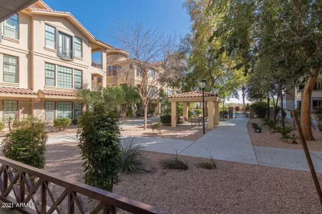 MLS: 6203568 Condo For Sale