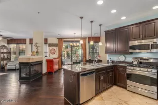 Photo #6: 6203568 Listing