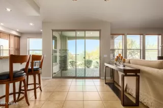 Photo #5: 6203631 Listing