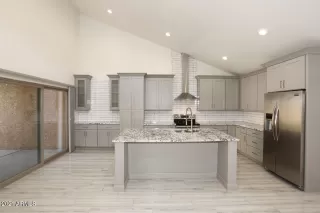 Photo #4: 6203648 Listing 