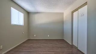 Photo #4: 6203899 Listing