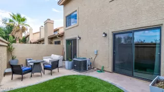 Photo #4: 6204117 Listing 