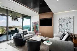 Photo #3: 6204221 Listing