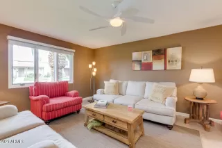 Photo #2: 6204231 Listing 