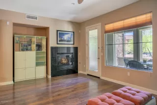 Photo #5: 6204242 Listing