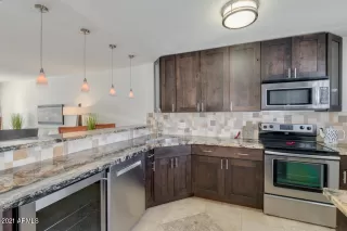 Photo #2: 6204328 Listing