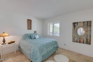 Photo #6: 6204328 Listing