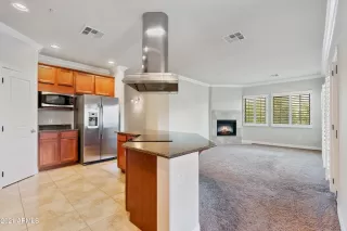 Photo #6: 6204421 Listing