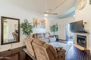 Photo #5: 6204585 Listing
