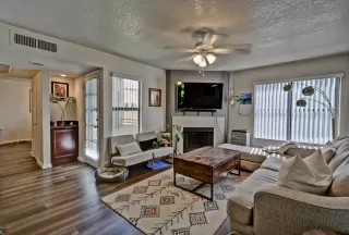 Photo #3: 6204640 Listing 