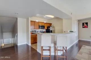 Photo #5: 6204683 Listing 