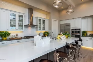 Photo #3: 6204758 Listing