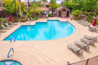Photo #4: 6205053 Listing 