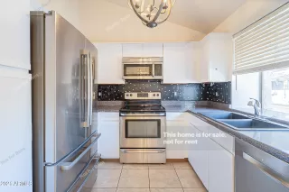 Photo #3: 6205122 Listing 