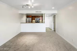 Photo #6: 6205232 Listing