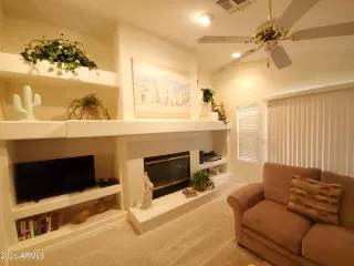 Photo #4: 6205244 Listing