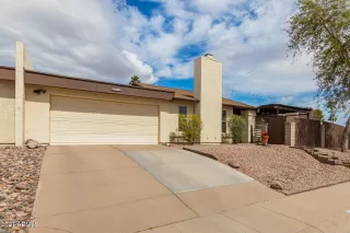 Photo #2: 6205271 Listing 