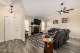 Photo #5: 6205271 Listing 