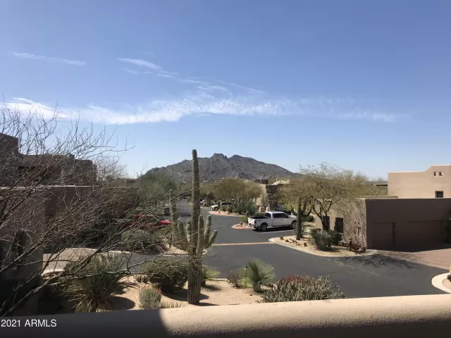 MLS: 6205292 Condo For Sale