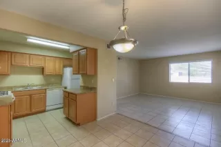 Photo #3: 6205296 Listing