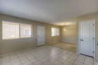 Photo #4: 6205296 Listing