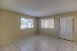 Photo #5: 6205296 Listing