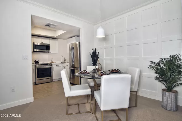 MLS: 6205335 Condo For Sale