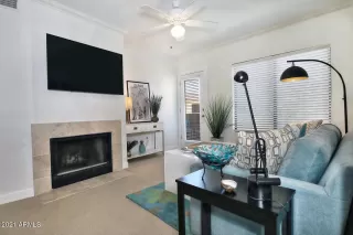 Photo #4: 6205335 Listing