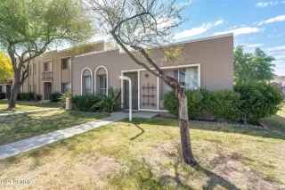 Photo #2: 6205343 Listing