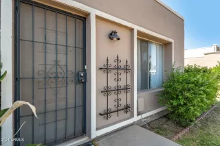 Photo #3: 6205343 Listing