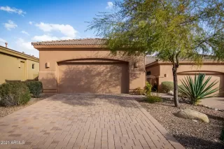 Photo #1: 6205384 Listing