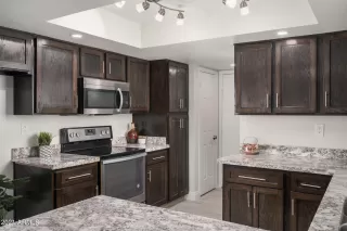 Photo #3: 6205825 Listing