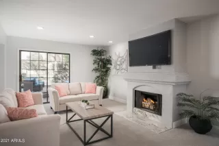 Photo #5: 6205825 Listing