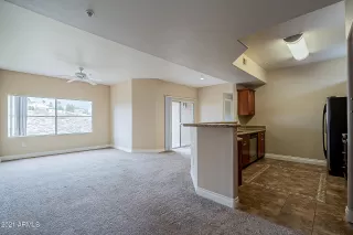 Photo #5: 6205870 Listing 