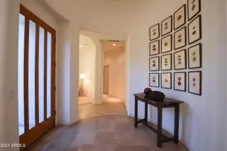 Photo #2: 6205914 Listing