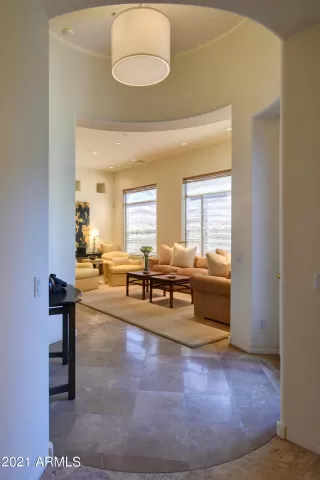 Photo #4: 6205914 Listing