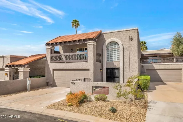 MLS: 6206309 Condo For Sale