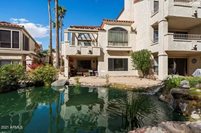 MLS: 6206337 Condo For Sale