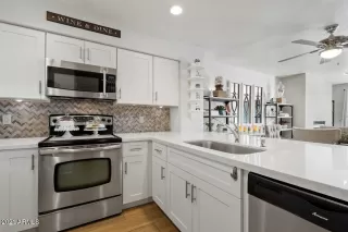 Photo #5: 6206337 Listing