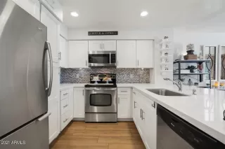 Photo #6: 6206337 Listing