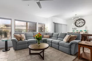 Photo #2: 6206608 Listing 