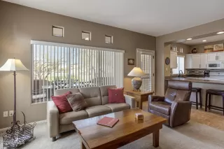 Photo #3: 6206654 Listing